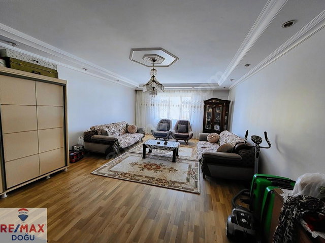 REMAX DOĞUDAN SANAYİ MAHALLESİ'NDE SATILIK DUBLEKS DAİRE