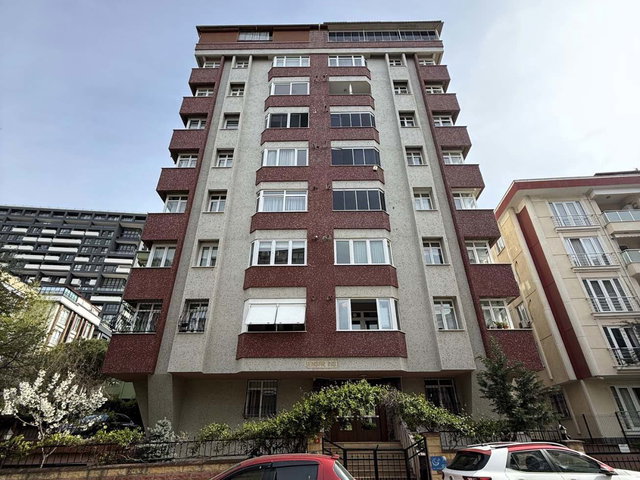 KARTAL PETROLİŞ MAH. ARA KAT ÇİFT BALKONLU 3+1 DAİRE