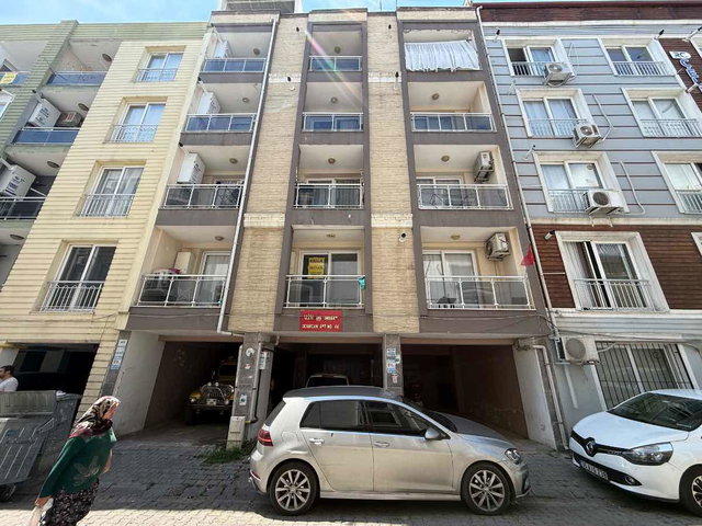 AYDIN EFELER ORTA MAHALLE 217 SOKAK’TA ASANSÖRLÜ, BALKONLU 1+0 SATILIK ARA KAT DAİRE