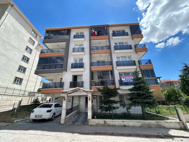 ALTINDAĞ BATTALGAZİ MAHALLESİ LÜKS YAPILI SATILIK ARAKAT DAİRE