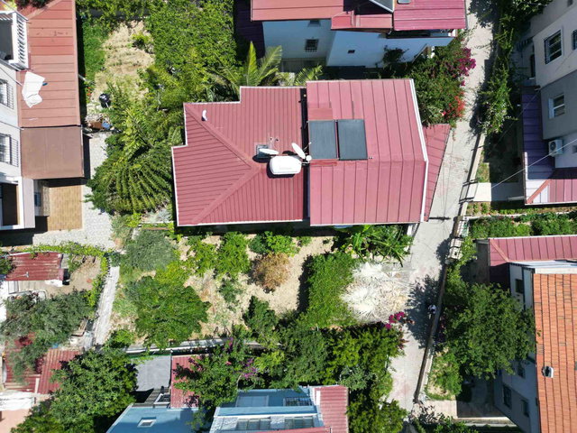 KADINLAR DENİZİ HAZALKÜTAHYALILAR SİTESİNDE SATILIK 3+1 VİLLA+100 M2 VİLLA İMARLI ARSA