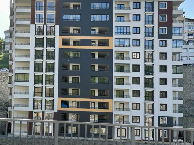 BAHÇECİK MAHALLESİNDE SATILIK 3+1 SIFIR DAİRE!!!