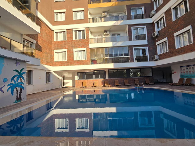 ULUKENT 9 EYLÜL MH. SITE İÇINDE SATILIK 3+1 DAIRE