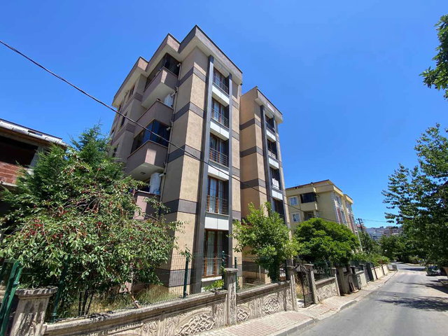 TUZLA ŞIFA MAHALLESI MERKEZI KONUMDA 2+1 KIRALIK DAIRE