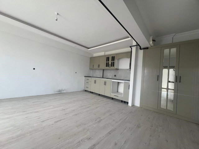 REMAX DOĞU ATAŞEHİR MAH. SIFIR ÇOK UYGUN FİYATA SATILIK DAİRE