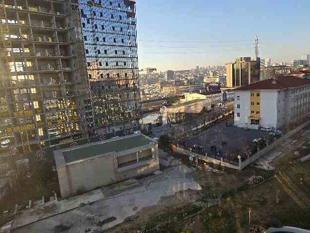BAHÇELİEVLER S LİFE EKSPRES SİTESİNDE 65M2 SATILIK 1+1 DAİRE