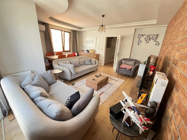 EYÜP ÇIRÇIR MAH. SATILIK 3+1 DAİRE METROYA 1 DK. YÜRÜME MESAFESİ VE YOKUŞSUZ