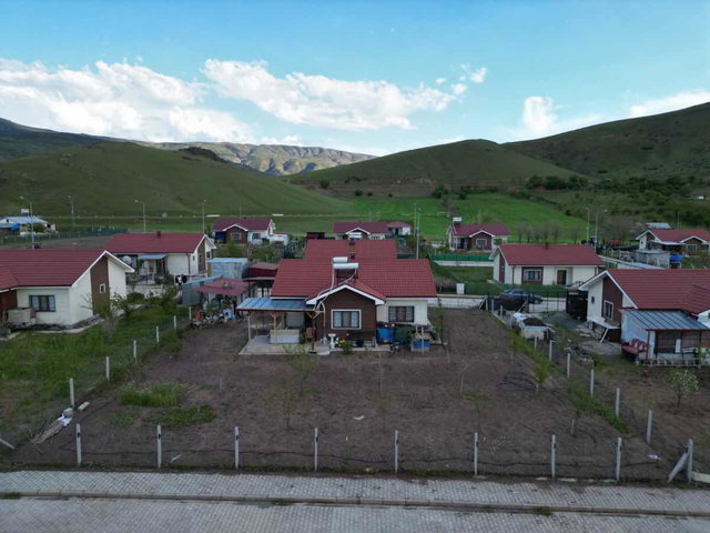 REMAX DOĞU'DAN MOLLAKENDİ GÜNTAŞI MH. DE 2+1 MÜSTAKİL TOKİ DAİRE