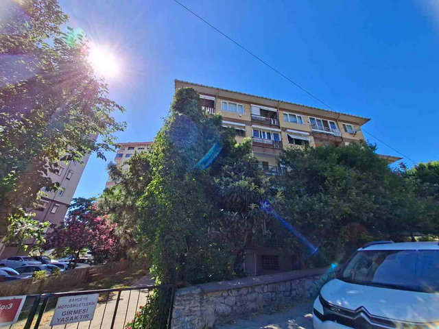 KARTAL SAHİL DE BALKONLU 2+1 KİRALIK DAİRE