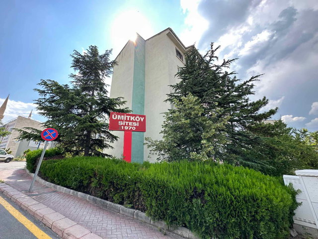 ÇANKAYA ÜMİTKÖY SİTESİNDE KİRALIK 3+1  ARA KAT DAİRE