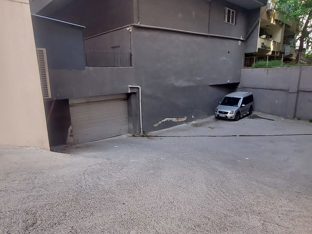KÜÇÜKÇEKMECE CENNET MAHALLESİ TURGUTREİS CADDESİNDE 3+1 160 M2 SATILIK DAİRE