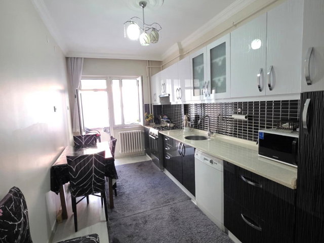 REMAX İLKE'DEN ŞEHİR MERKEZİ'NDE 3+1 SATILIK DAİRE
