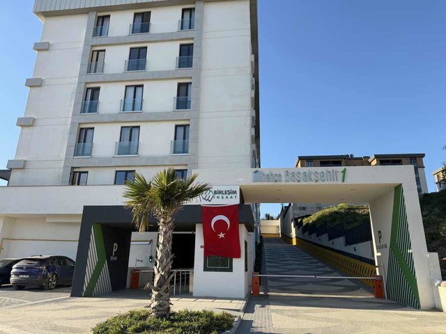 BAŞAKŞEHİR BİR BAHÇE EVLERİ 1 BUTİK SİTEDE KİRALIK LÜKS 4+1 DAİRE