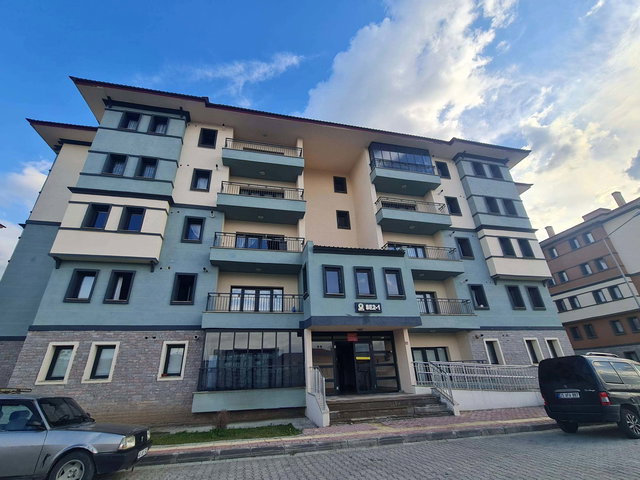 REMAX İLKE'DEN GEZKÖY TOKİ'DE 2+1 BORÇSUZ SATILIK DAİRE
