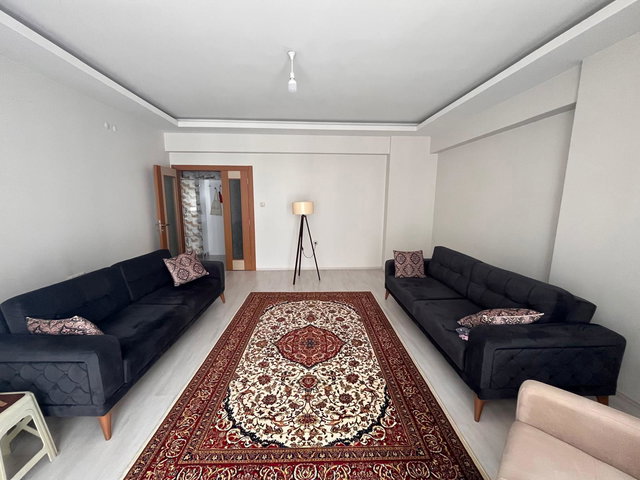 REMAX İLKE'DEN TERMİNAL CADDESİ'NDE 3+1 SATILIK DAİRE