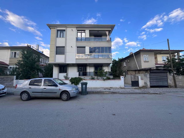 REMAX DEM'DEN HALİTPAŞA MAH 3+1 UYGUN FİYATLI SATILIK DAİRE