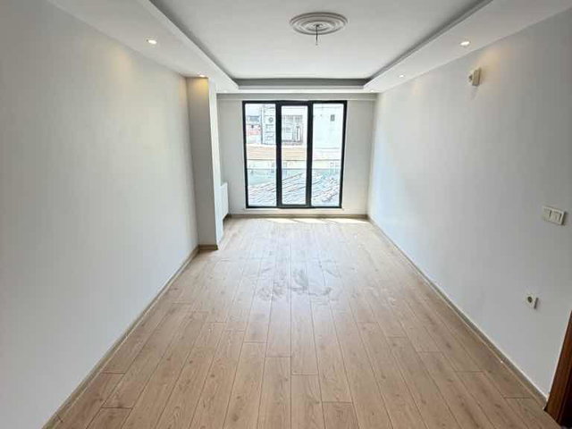 CEYLAN PANORAMA EVLERİ’NDE SATILIK 2+1 METROYA YAKIN