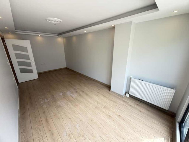 CEYLAN PANORAMA EVLERİ’NDE SATILIK 2+1 METROYA YAKIN