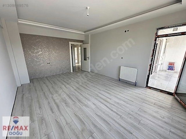 REMAX DOĞU/PROTOKOL YOLU ÜZERİ 2+1 SATILIK SIFIR DAİRE