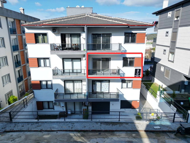 KUŞADASI DEĞIRMENDERE ATA KONAKLARI’NDA SATILIK FERAH 2+1 DAIRE