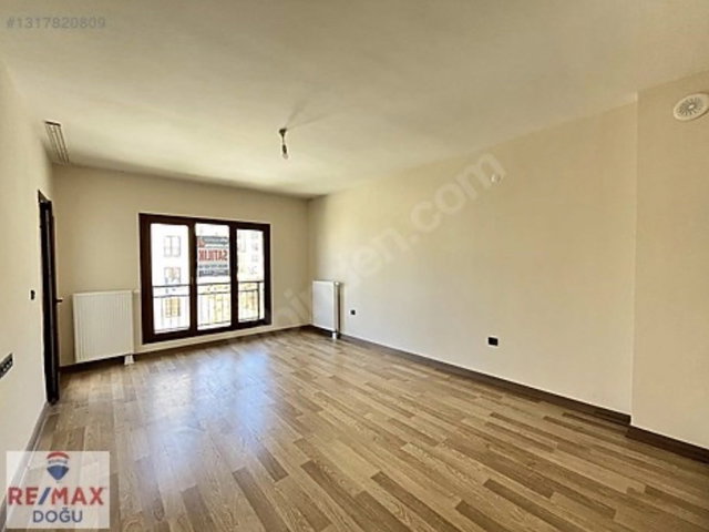 REMAX DOĞU BİZMİŞEN 4.ETAP TOKİ 2+1 ARA KAT SATILIK DAİRE