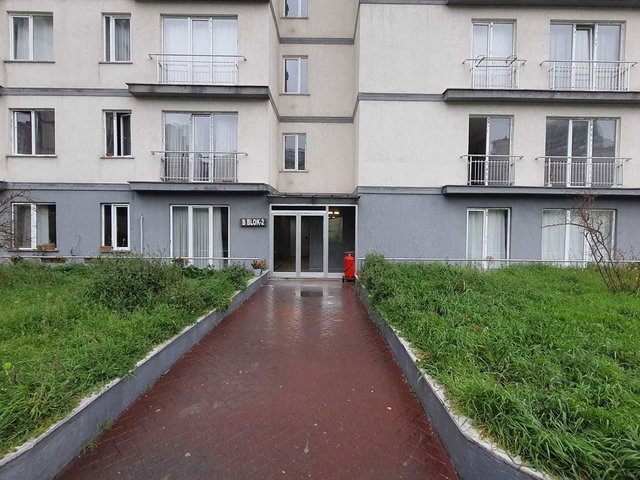 ESENYURT GÜMÜŞ PARK SİTESİNDE 1+1 KİRALIK DAIRE!!
