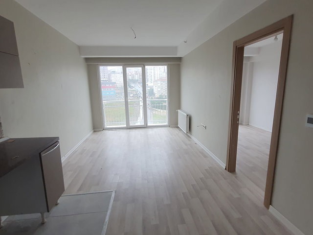 ESENYURT GÜMÜŞ PARK SİTESİNDE 1+1 KİRALIK DAIRE!!