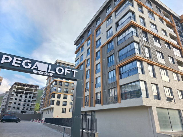 REMAX İLKE'DEN YILDIZKENT PEGA LOFT SİTESİ'NDE 2+1 SATILIK DAİRE