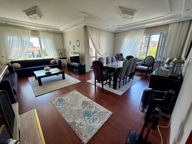 REMAX TOPRAK'TAN MİMAROBA EMLAK KONUT SİTESİNDE SATILIK 4+1 DAIRE