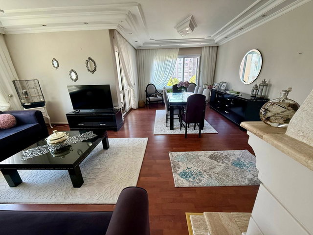 REMAX TOPRAK'TAN MİMAROBA EMLAK KONUT SİTESİNDE SATILIK 4+1 DAIRE