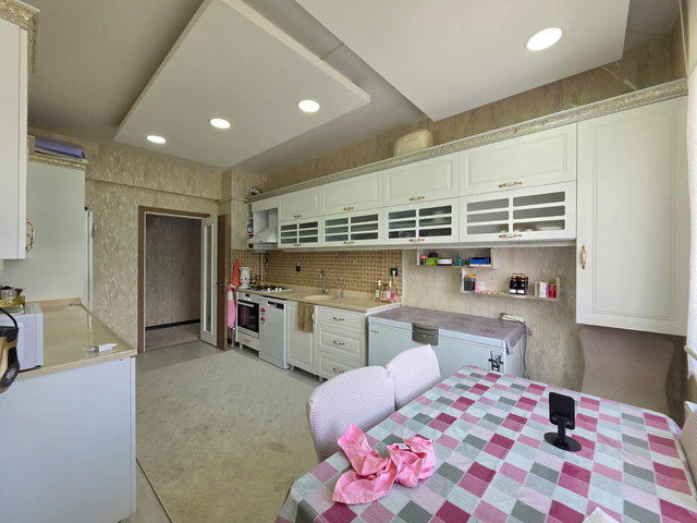 REMAX İLKE'DEN HİLALKENT'İN EN LÜKS 3+1 SATILIK DAİRE