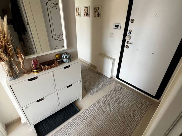 HALİÇ EVLERİ SİTESİ'NDE MANZARALI 2+1 SATILIK DAİRE .