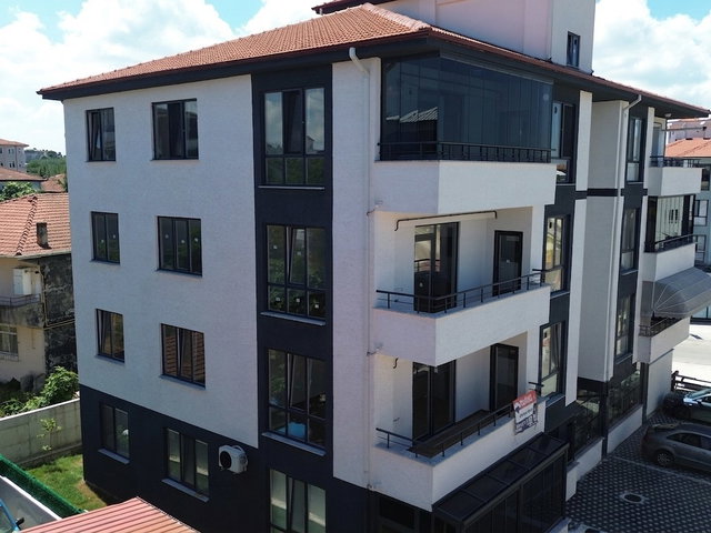 REMAX MAVİ RIDVAN GEDİKTEN FERİZLİ KEMALPAŞADA 126 M2 ASANSÖRLÜ SIFIR 3+1 SATILIK DAİRE