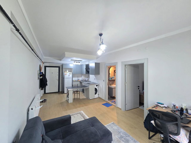 REMAX İLKE'DEN PAŞALAR CADDESİ'NDE 1+1 EŞYALI SATILIK LÜKS DAİRE