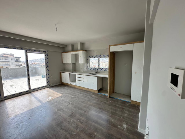BAYRAKLI OSMANGAZİ’DE 2 + 1 TERASLI SATILIK DAİRE