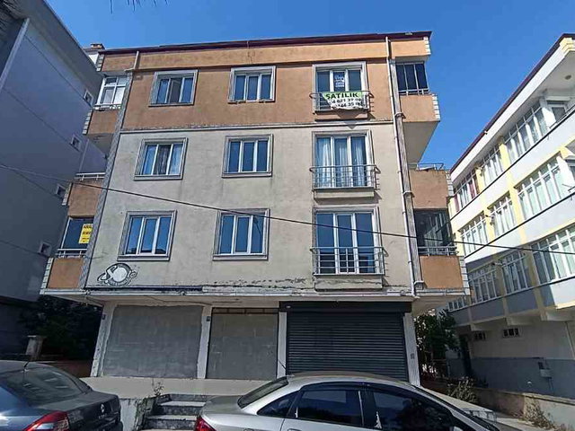 REMAXLAND'DEN DEVLET HASTANESI DIBINDE KIRALIK GENIŞ 2+1 DAIRE