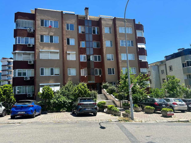 ATAŞEHİR ADIGÜZEL SİTESİNDE KİRALIK BOŞ DUBLEKS DAİRE