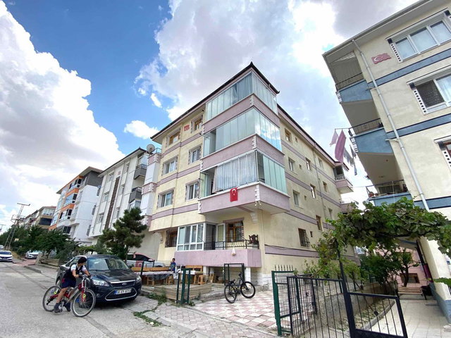 SİNCAN TANDOĞAN MAHALLESİ YAPICILAR SOKAK SATILIK 3+1 DAİRE