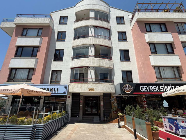 ÇANKAYA DİKMEN CADDESİ ÜZERİ KİRALIK 4+1 BAKIMLI DAİRE