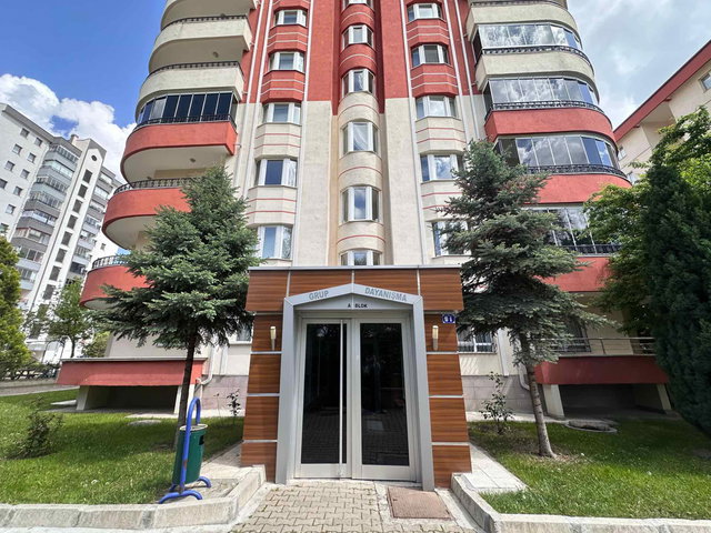 BATIKENT GRUP DAYANIŞMA SİTESİNDE SATILIK YAPILI 3+1 DAİRE
