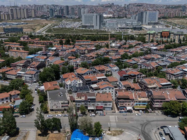 YENIMAHALLE VARLIK TA 1+1 KAPALI MUTFAKLI DAIRE