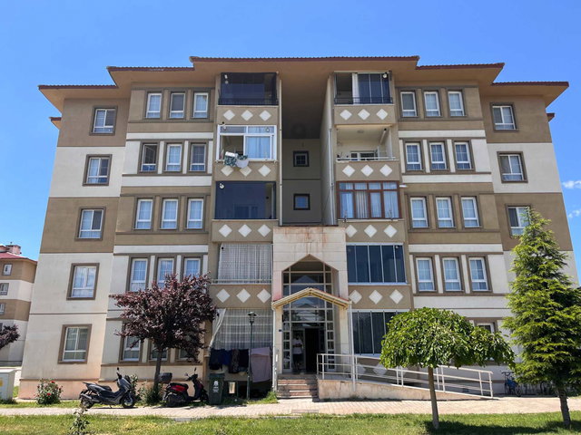 REMAX DEM'DEN KAVAKYOLU TOKİDE 3+1 SATILIK DAİRE