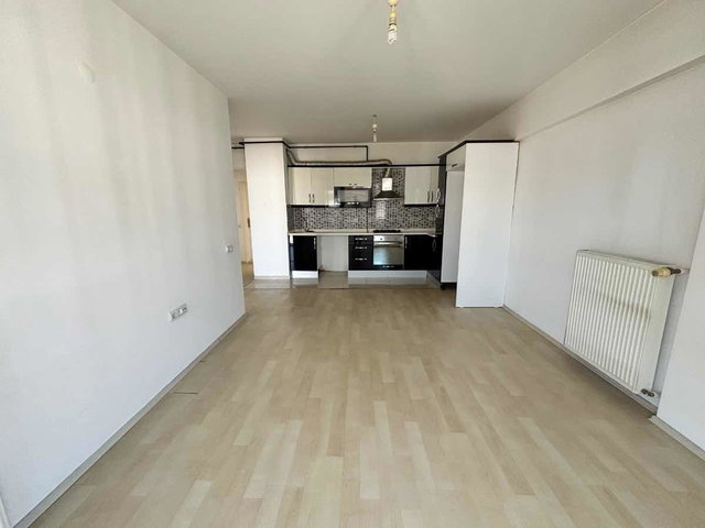 REMAX PARLA / ATAKUM / 2+1 KİRALIK DAIRE | CAN BAYDIR |