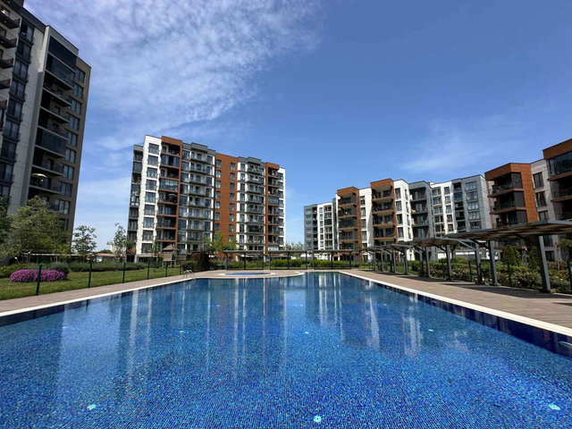 SANCAKTEPE SURYAPI LAVENDER SİTESİ METROYA YAKIN  BAHÇE KATI 3+1 KİRALIK DAİRE