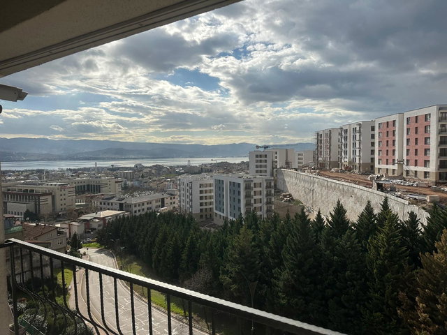 REMAX DREAMDEN ERENLER DE SATILIK MANZARALI GENİŞ 3+1 DAİRE