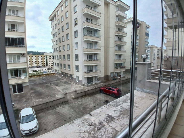 KAŞÜSTÜ HASTANESİ KARŞISI AK CENTER'DA KİRALIK 1+1 KİRALIK DAİRE