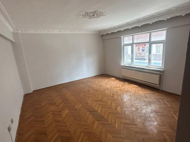 REMAX DREAMDEN ÇARŞIDA 3+1 SATILIK DAİRE