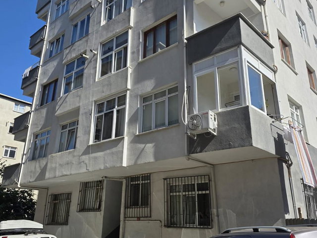 PENDİK ÇAMÇEŞME DE İÇİ YAPILILI SATILIK 3+1 DAİRE