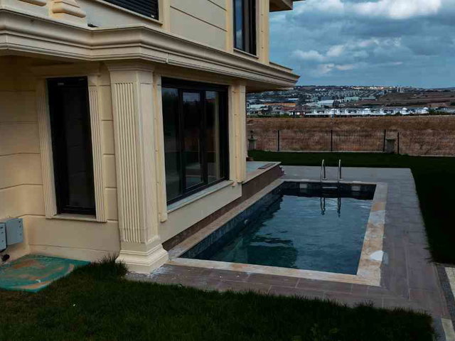 SELİMPAŞA MAH.7+2 350 M2 SATILIK VİLLA AYSUN YAVUZ'DAN