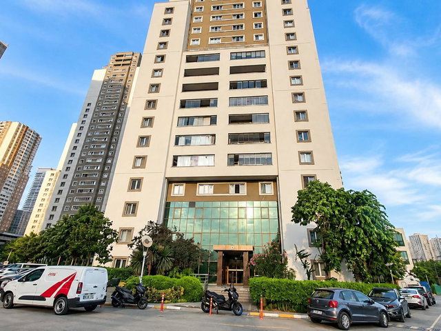 REGNUM SİTESİ 2+1 SATILIK DAİRE 15. KAT ÖZEL TERASLI KAPALI OTOPARKLI